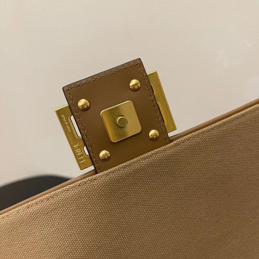Fendi Baguette