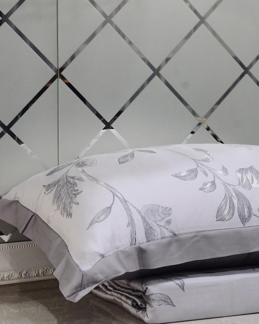 Постельное белье из тенселя Grey Petals