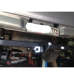Фаркоп Трейлер 7110 на Mitsubishi L200 (2/4dr.) пикап 2006г.-(паспорт и сертификат в комплекте)(без электрики)