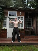 Черные брюки 