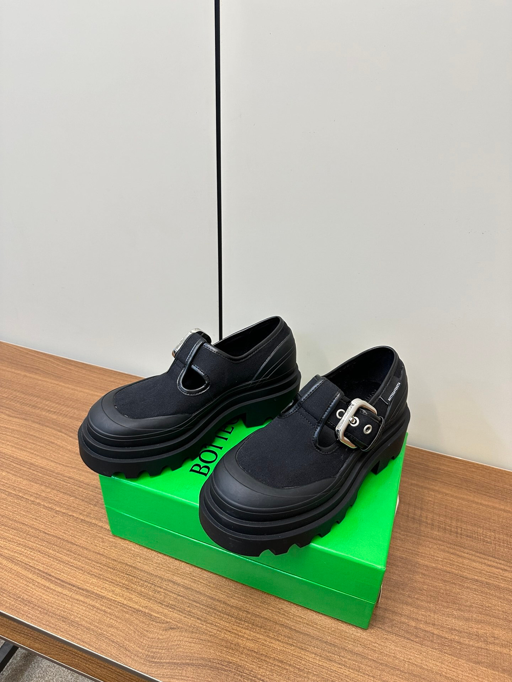 Bottega Veneta Trek Mary-Jane (4 colors)