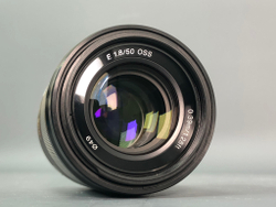 Sony 50mm f/1.8 OSS Sony E