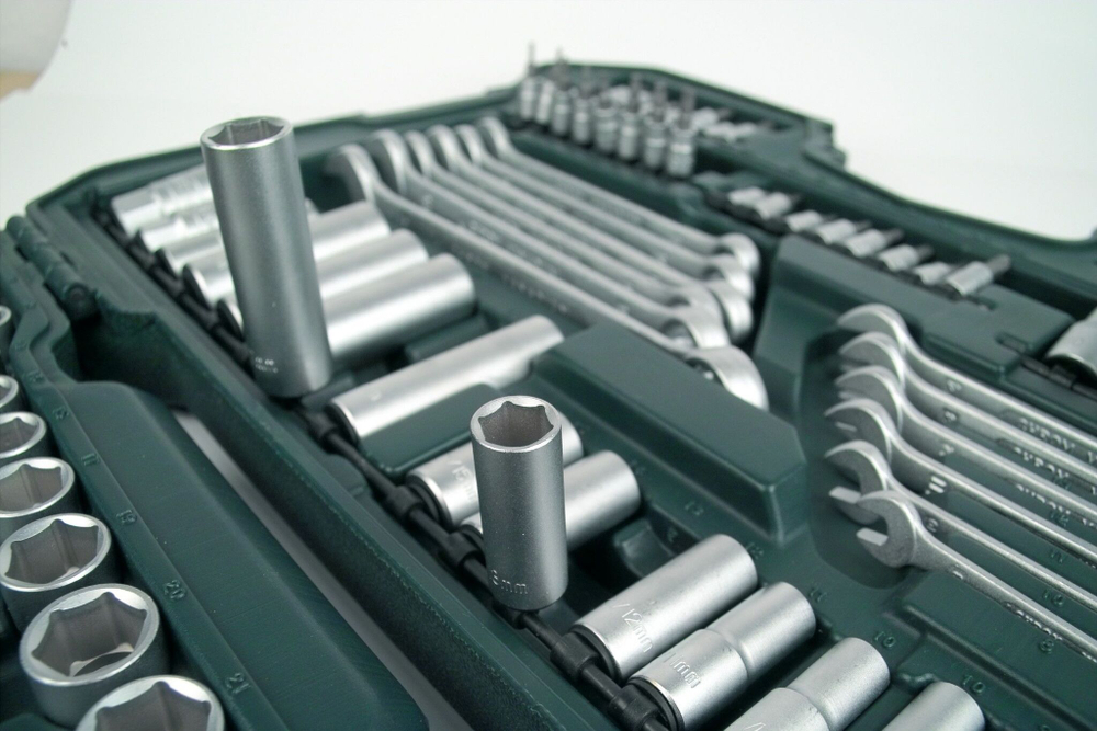 Набор инструментов Mannesmann M98430 (215 предметов)