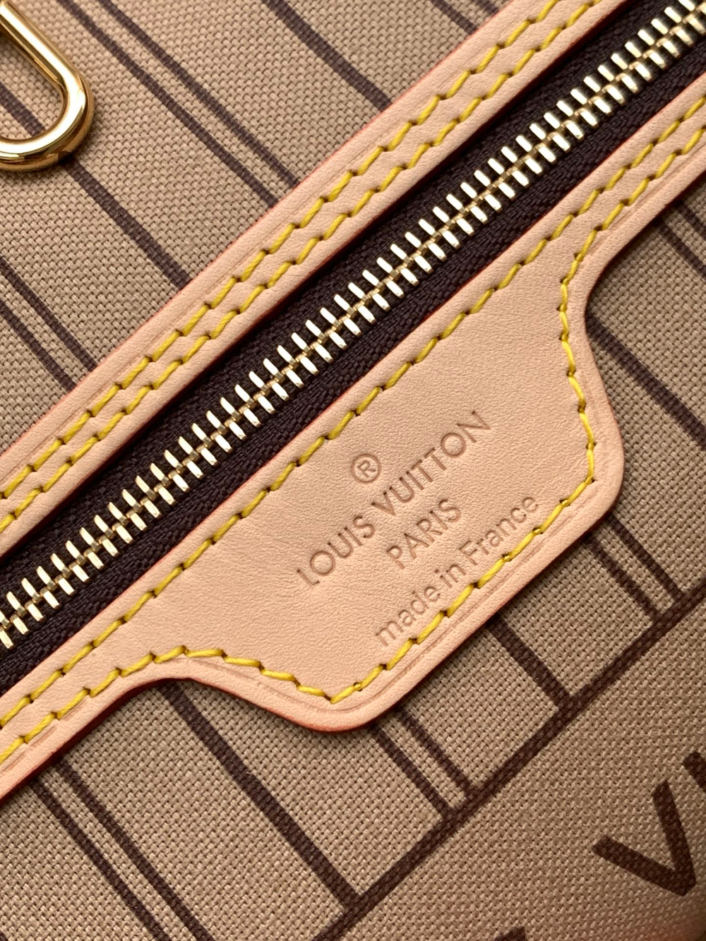 Louis Vuitton Neverfull PM