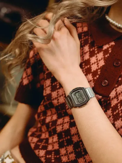 Наручные часы CASIO A1000MA-7E