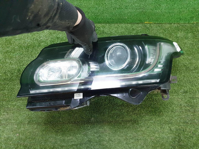 Фара левая Range Rover Vogue 4 (2012-2017) ксенон