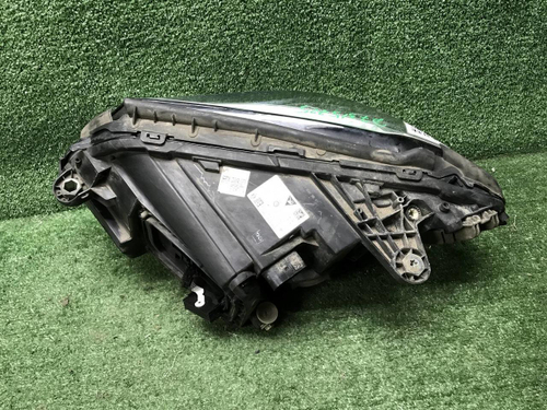 Фара правая Mercedes C w205 (2018-2023) LED
