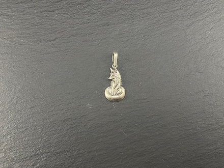 Подвеска. Лисичка