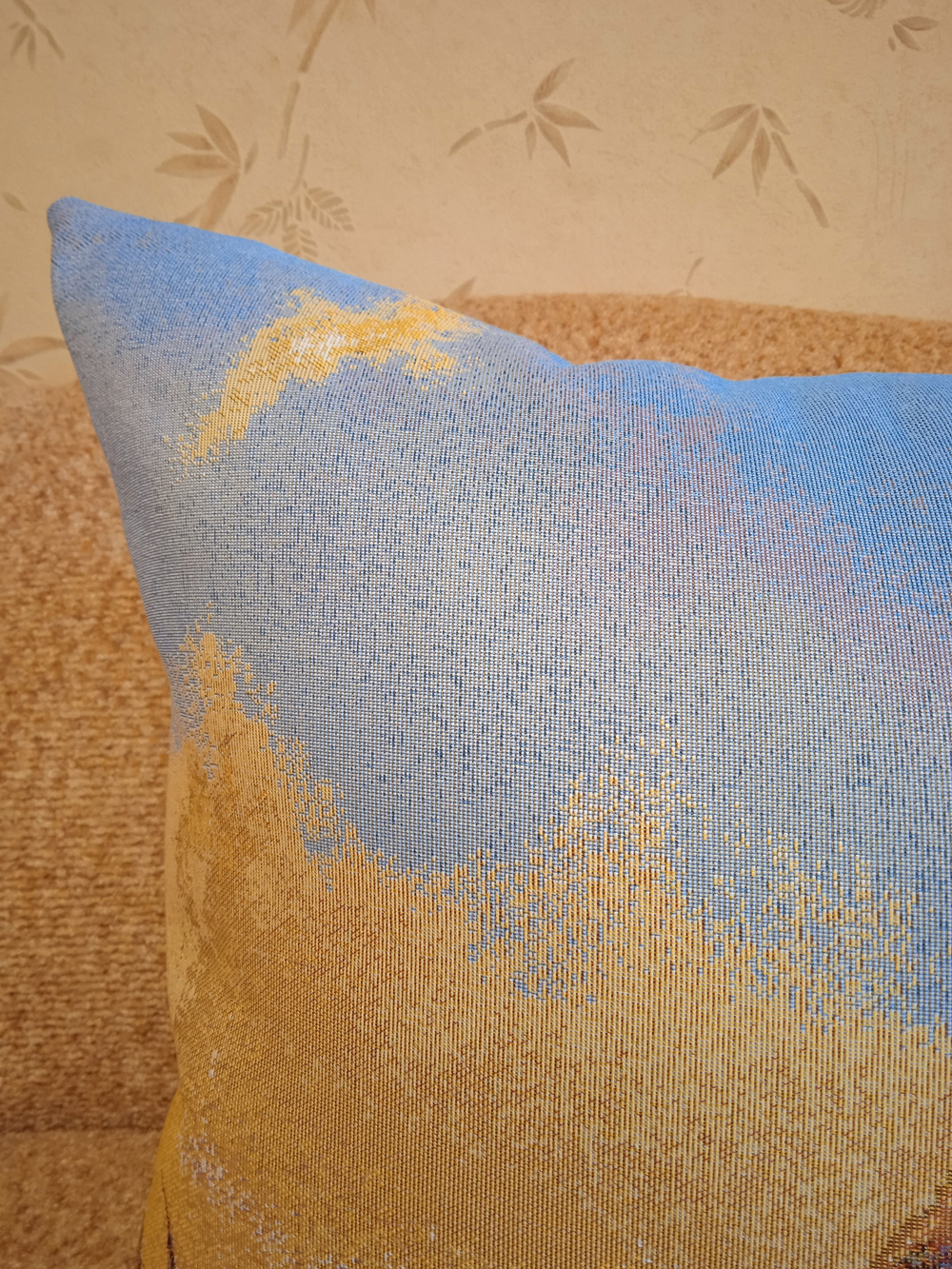 Декоративная гобеленовая наволочка для интерьерной подушки Армада 68х47