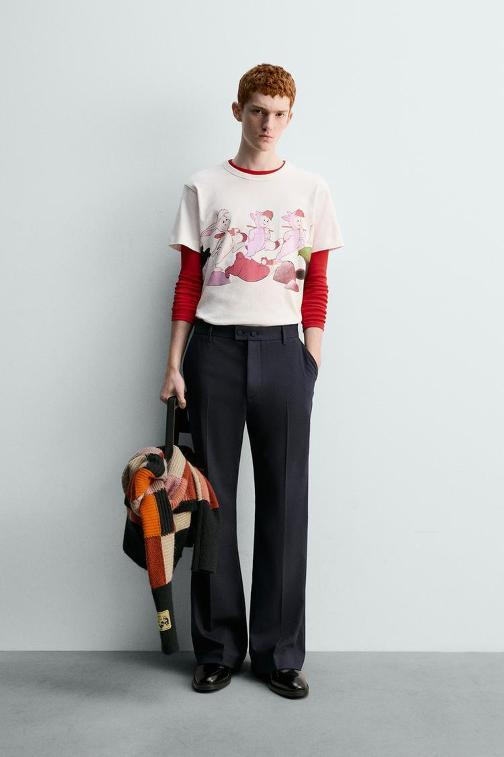 ZARA Х HARRY LAMBERT ФУТБОЛКА С ПРИНТОМ LOST BOYS ПИТЕР ПЭН, ЖЕЛТОВАТО-БЕЛЫЙ