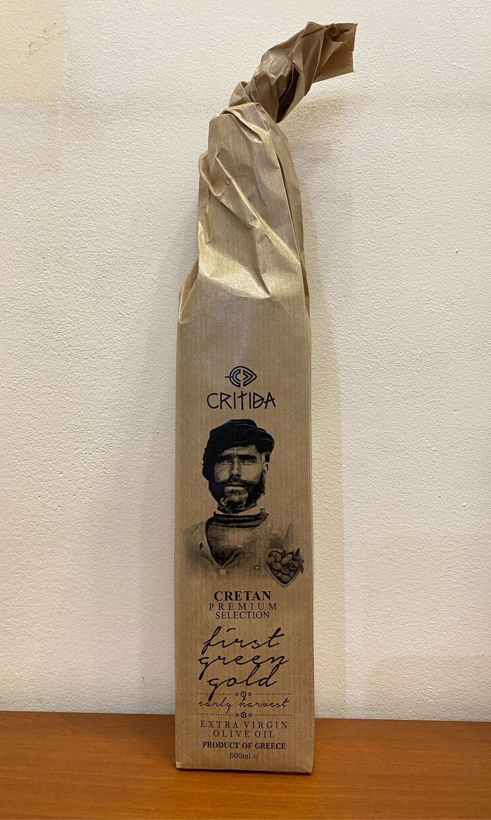 Оливковое масло Critida Crеtan Prеmium Sеlеction first grееn gold GRANDFATHER kraft papеr Extra Virgin, 0,5л , Греция , Греция