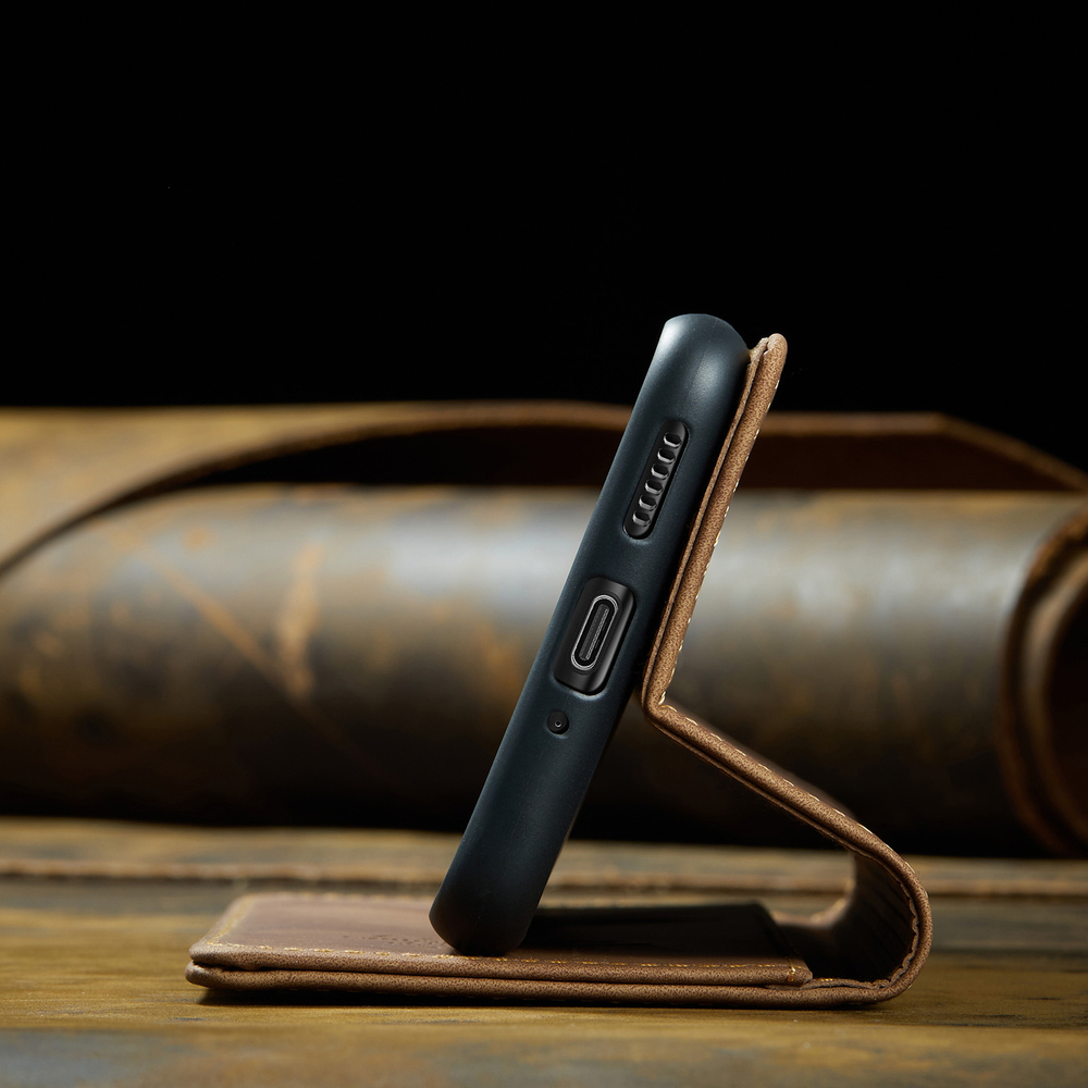 Чехол-книжка CaseMe Matte OPPO Reno 13 global