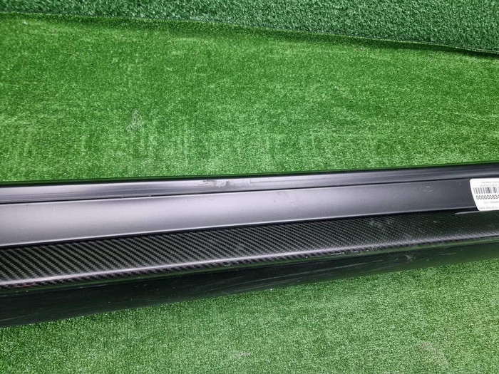 Накладка порога правая Mercedes AMG GT (2017-2023)