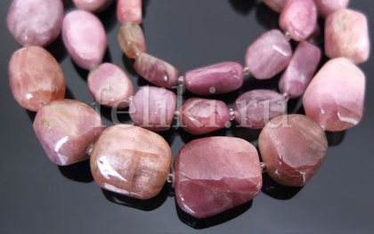 Бусы из уральского турмалина