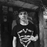 Футболка Питерский Щит Кости, черный