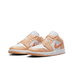 Женские кроссовки Air Jordan 1 Low 'Sunset Haze' DC0774-801