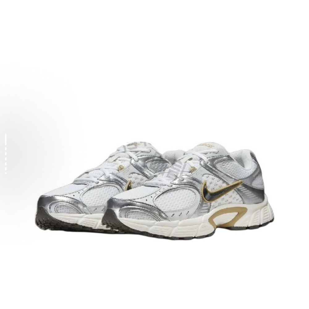 Кроссовки Nike V5 RNR