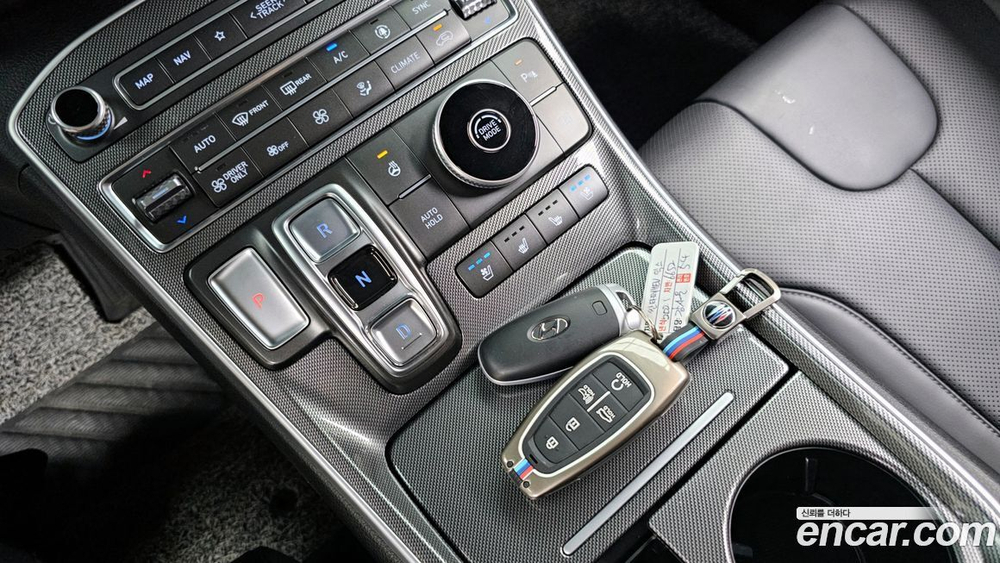 Hyundai The New Santa Fe HEV 1.6 2WD (11.2021)