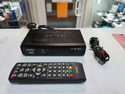 ТВ приставка perfeo с пультом и тюльпанами