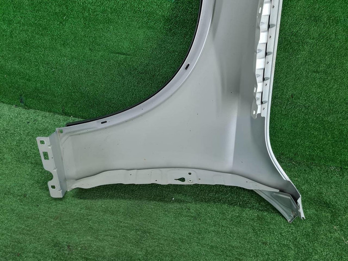 Крыло переднее правое Mercedes GLC X253 (15-22)