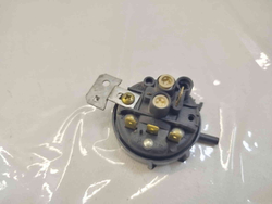 585 Датчик уровня воды (Прессостат) для стиральной машины Indesit-Ariston 003360.00 130/100-275 б/у