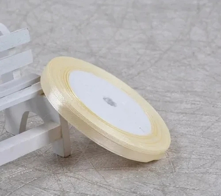 Лента атласная 6 мм 23 м, кремовая