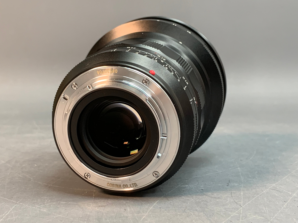 Voigtlaender Nokton 10.5mm f/0.95 Aspherical MFT