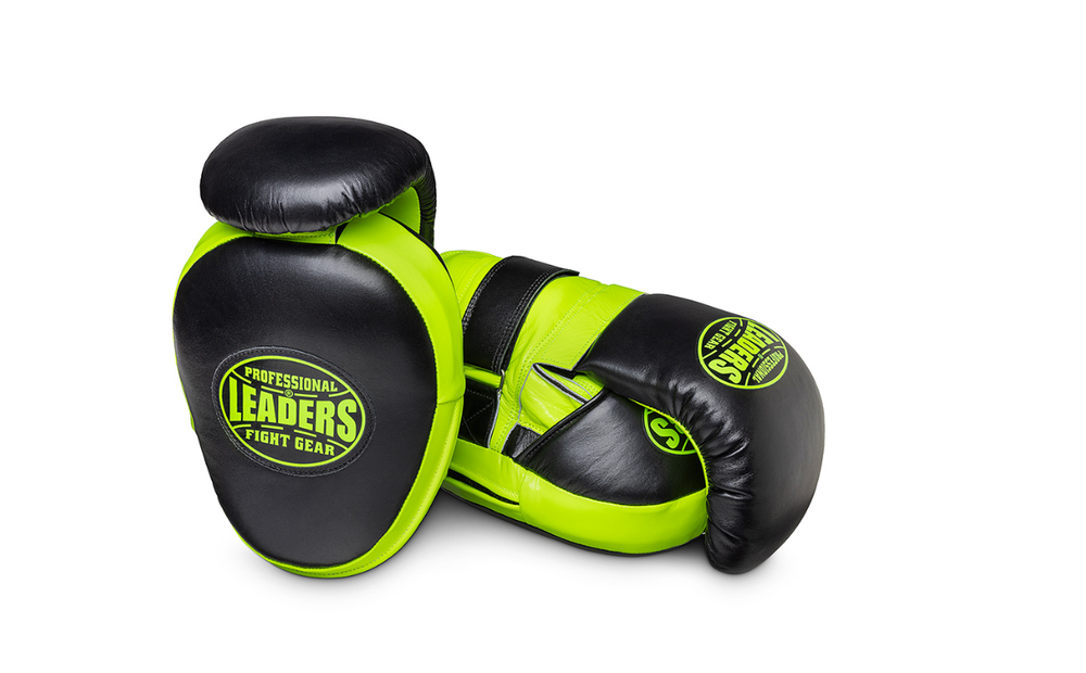 Лапы тренерские LEADERS DUAL BK/GN (ONE, кожа, черный/зеленый)