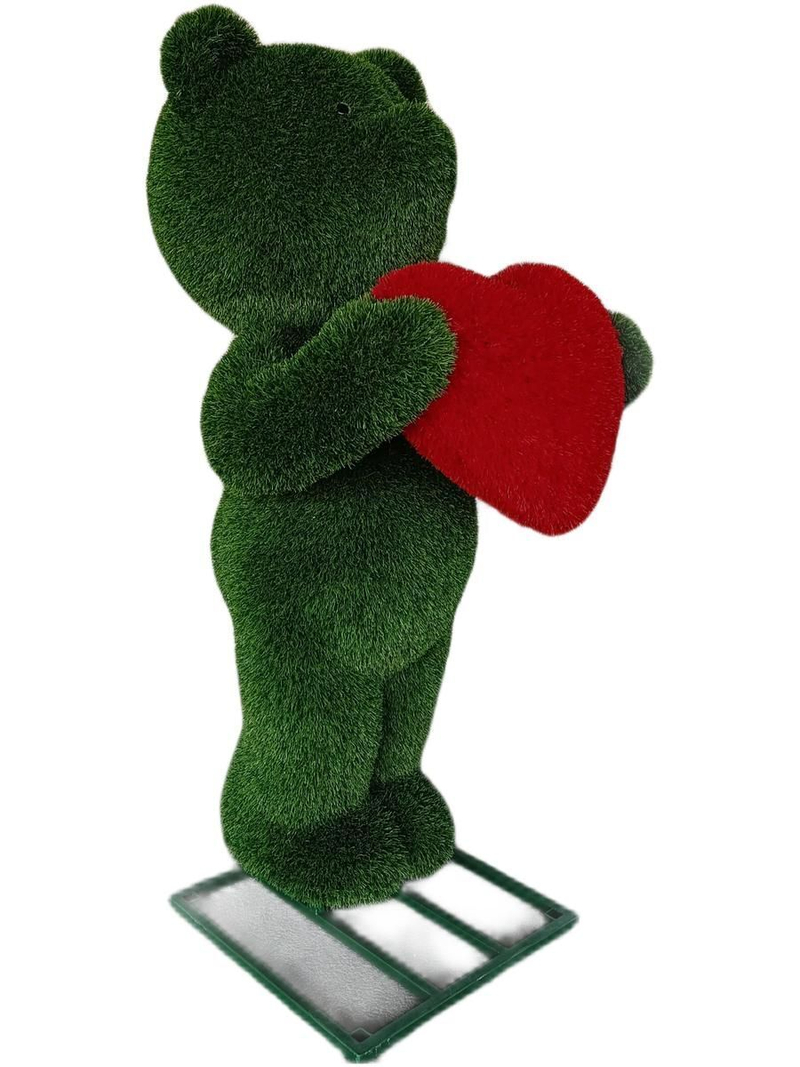 Мишка с сердцем маленький