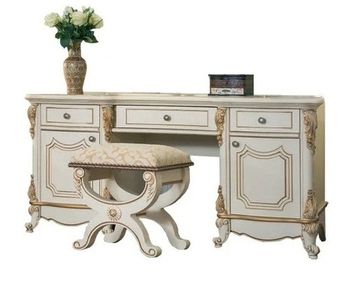 Стол туалетный  МОНА ЛИЗА с пуфом