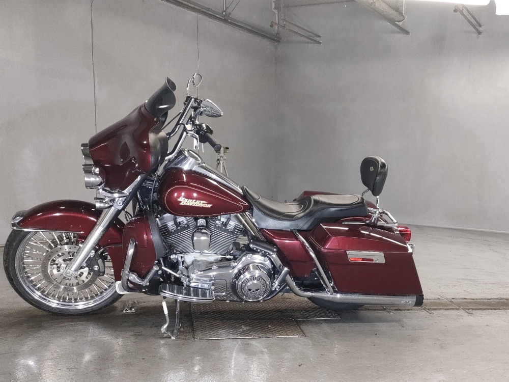 Harley-Davidson Electra Glide FLHTC 1580