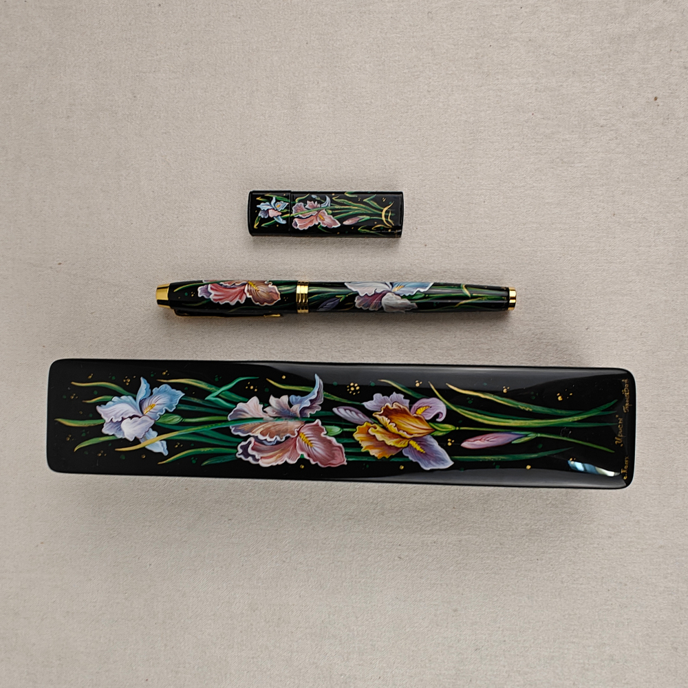 Набор "Ирисы" пенал, флешка и ручка Parker с ручной росписью Палех в футляре