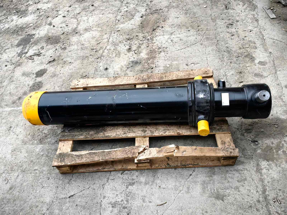 Гидроцилиндр самосвала 169-5-06180-000A-K0343
