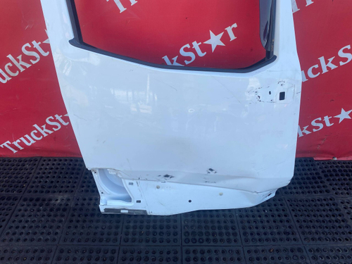 Дверь правая (дефект) 2019г.