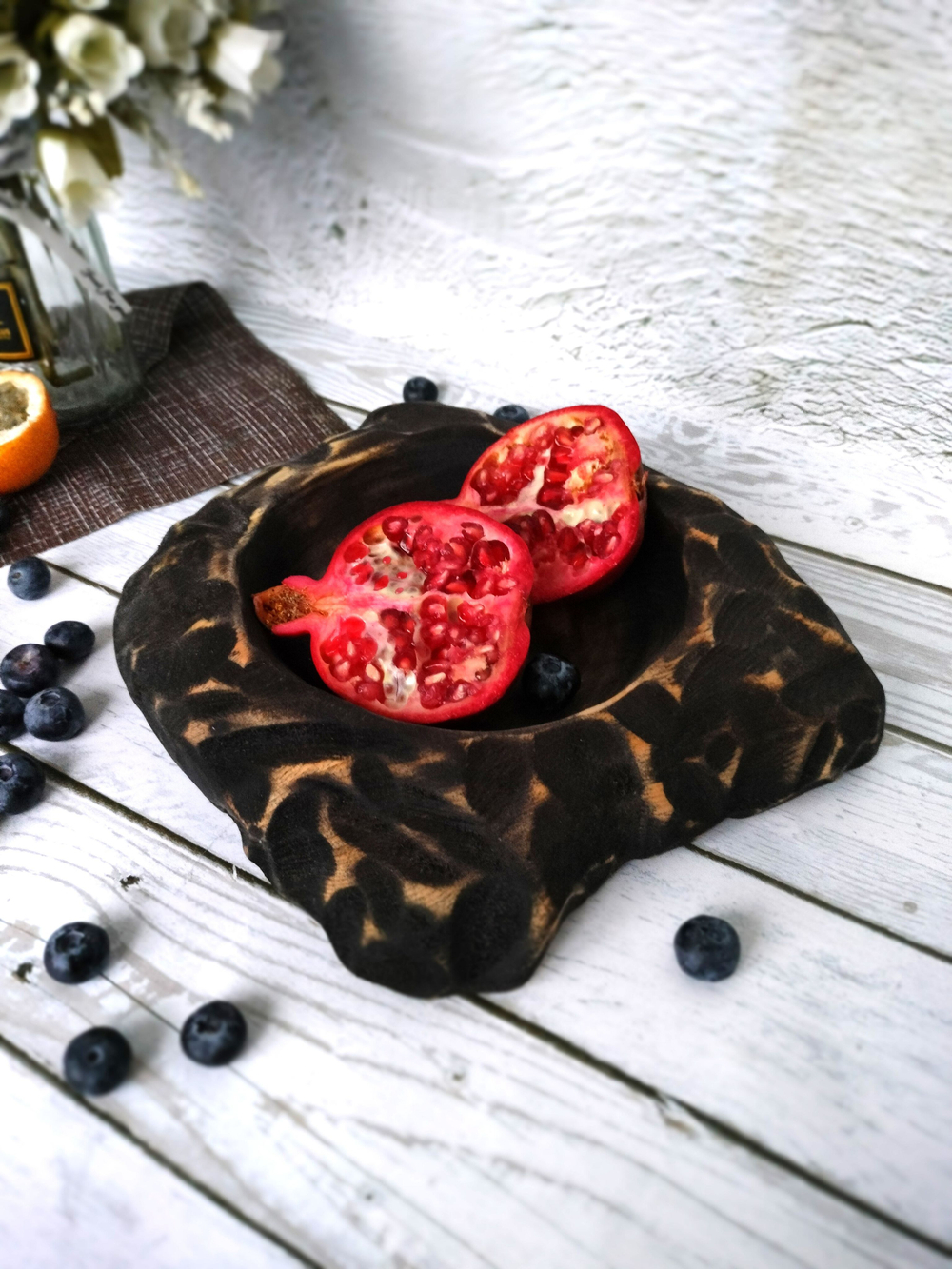 Деревянная сервировочная тарелка из Кедра T216