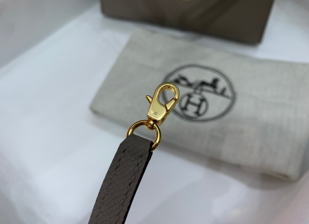Hermes Kelly 19