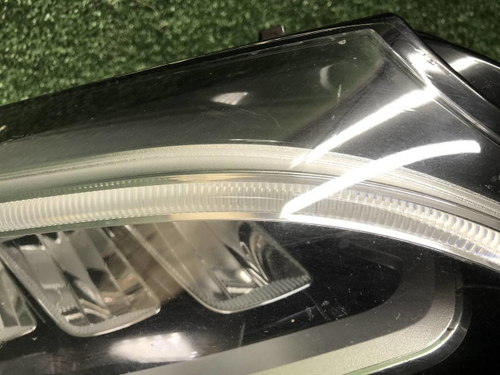 Битая Фара правая Mercedes C w205 (2018-2023) LED