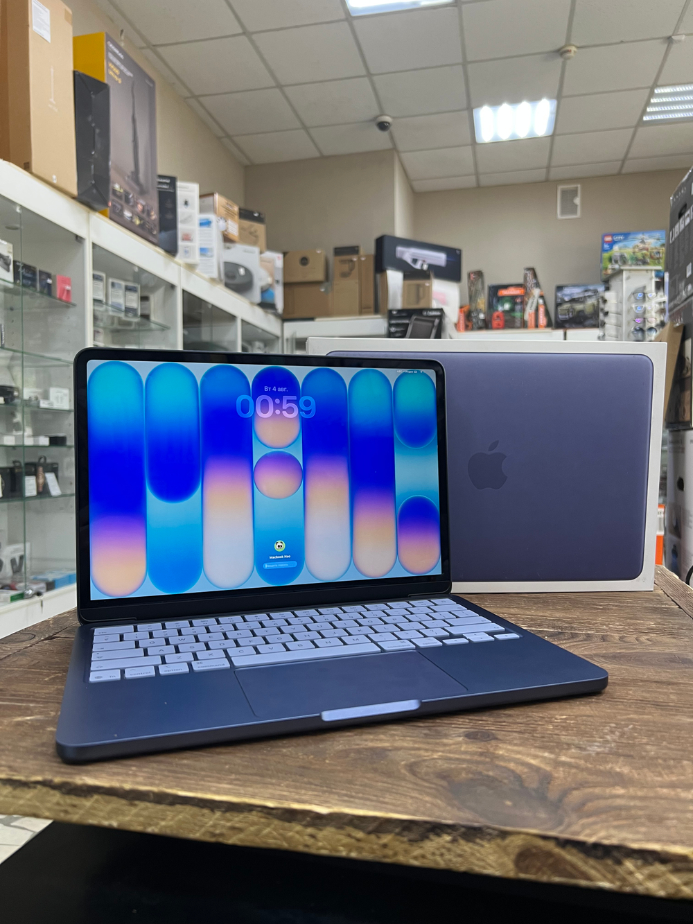 Б/У MacBook Neo 13 2018 8/256Gb