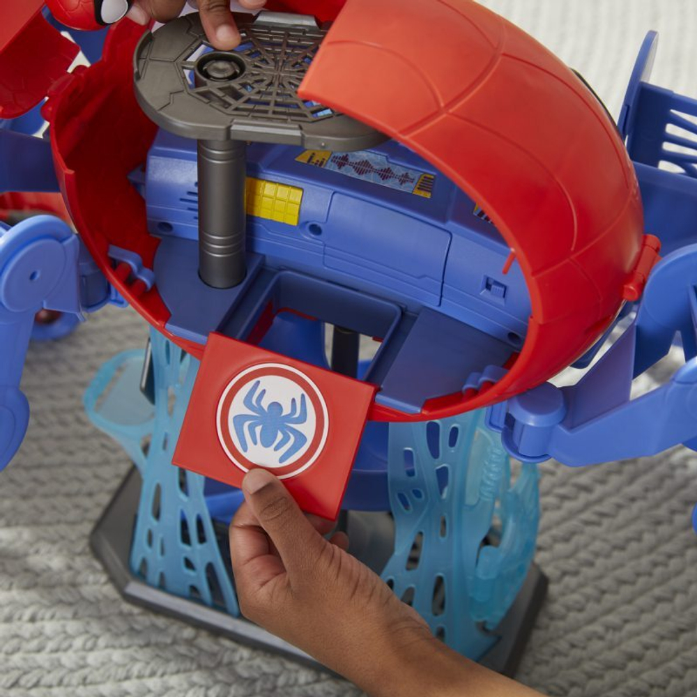 Hasbro Marvel Spider-Man - Spidey and the Spider Center Light Sound Ver. АНГ F1461