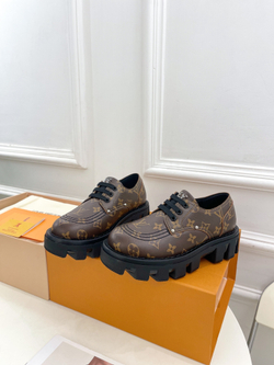 Louis Vuitton Checker Derby