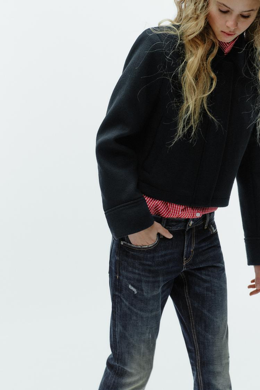 ZARA КУРТКА ИЗ СМЕСОВОЙ ШЕРСТИ С КАРМАНАМИ, ЧЕРНЫЙ