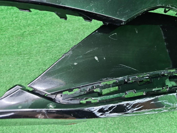 Бампер передний BMW 7er G11 G12 (2019-2022)