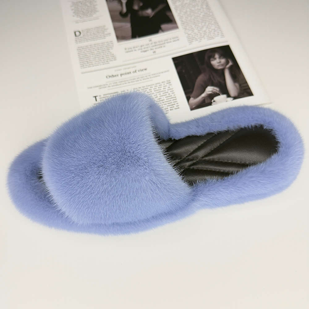 Тапочки для дома и улицы из норки | Голубой