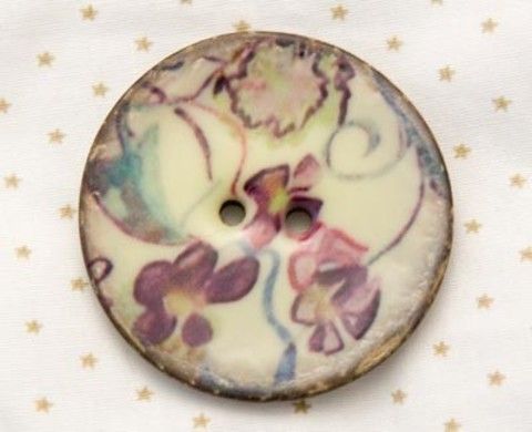 Пуговица с сиреневыми цветами, роспись по кокосу, 40 мм