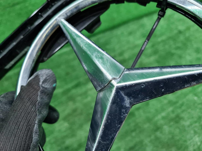 Решетка радиатора Mercedes E C238 (2020-2023)