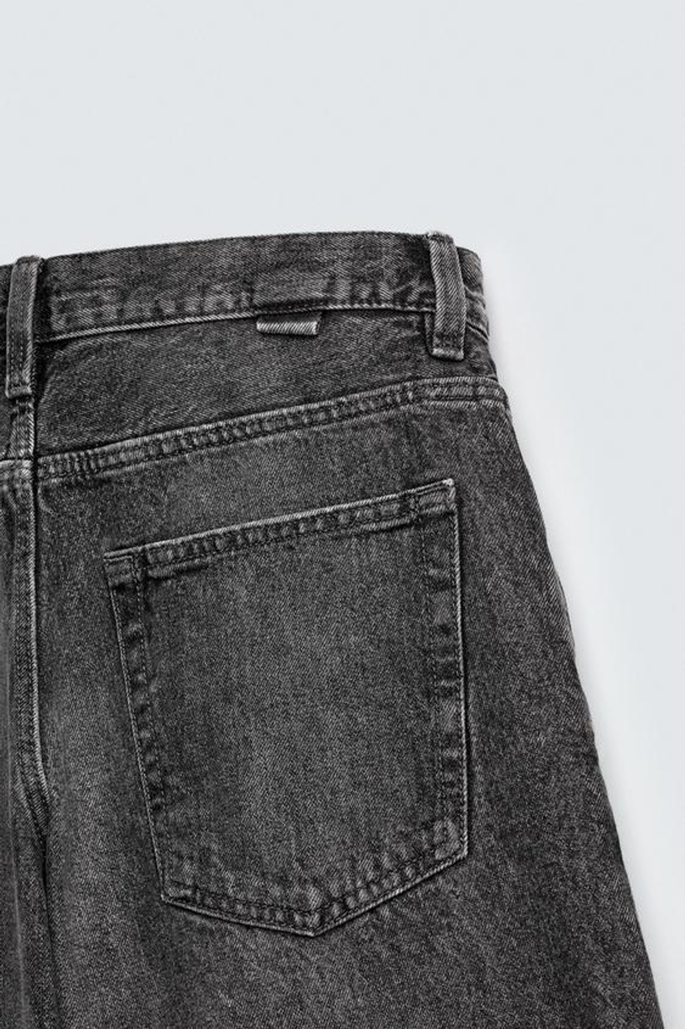 ZARA ДЖИНСОВЫЕ ШОРТЫ-БЕРМУДЫ СВОБОДНОГО КРОЯ, ЧЕРНЫЙ