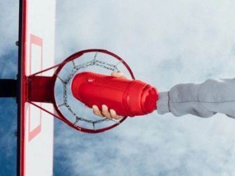 В российских магазинах появилась в продаже защищённая Bluetooth-колонка Vipe Spark