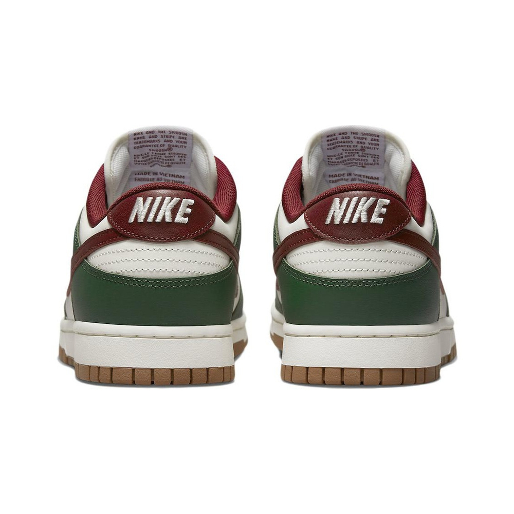 Кроссовки Nike Dunk Low Gorge Green Team Red