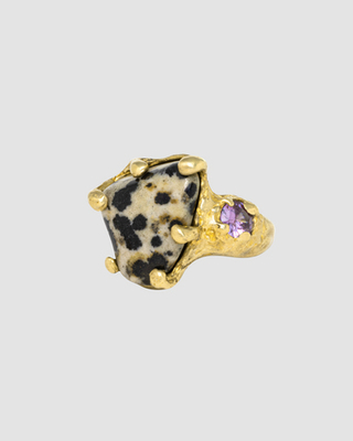 Кольцо Круэлла, далматиновая яшма и фианит