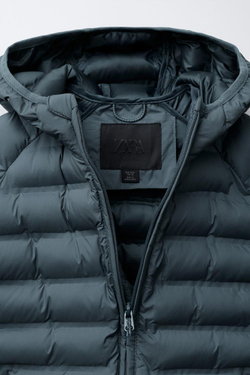 ZARA УЛЬТРАЛЕГКАЯ НЕПРОМОКАЕМАЯ КУРТКА, СЕРО-СИНИЙ